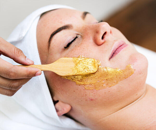 24K Gold Facial 24K Gold Facial